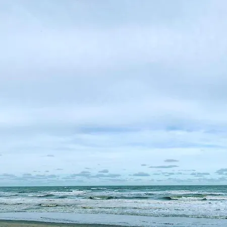 In With Coastal Views, Cleaning Included * 尼乌波特